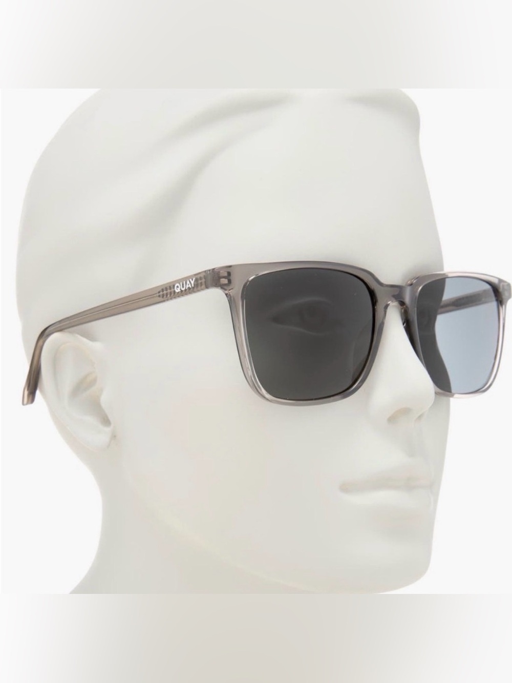 Quay Australia Men’s Grey Square Sunglasses NWT Clear